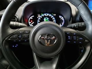 Toyota Yaris Cross Toyota Yaris Cross 1.5 Hybrid Team-D / PDC v+a / BSM / Elektrische achterklep - afbeelding nr 36