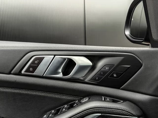 BMW X5 BMW X5 xDrive50e 490PK High Executive M-Sport | PANO | HARMAN KARDON | SKYLOUNGE | WARMTECOMFORT | LEDER | - afbeelding nr 71