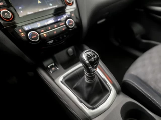 Nissan QASHQAI (PANORAMADAK, NAVIGATIE, CLIMATE, 360 CAMERA, STOELVERWARMING, SPORTSTOELEN, KEYLESS, LED KOPLAMPEN, NIEUWSTAAT) - afbeelding nr 12