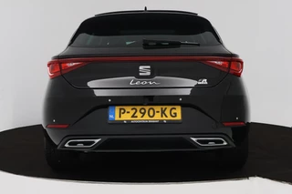 SEAT Leon Seat Leon 1.4 TSI eHybrid PHEV FR Business Intense (PANORAMADAK, STUURVERWARMING, ACHTERUITRIJCAMERA, GOED ONDERHOUDEN) - afbeelding nr 7