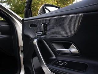 Mercedes-Benz A-Klasse Mercedes-Benz A-Klasse 250 4MATIC Premium Plus (225PK) 1e-Eig, Dealer-Onderh, 12-Mnd-BOVAG, NL-Auto. - afbeelding nr 34