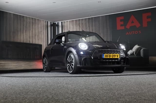 MINI Cooper Cabrio Mini Mini Cabrio 1.5 Cooper JCW Pakket / Aut / Navi / Cc / Leder / Digital Cockpit / Sfeerverlichting / Windscherm / Led / Pdc - afbeelding nr 18