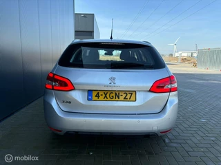 Peugeot 308 Peugeot 308 SW 1.2 PureTech Blue Lease Executive N.A.P grijs - afbeelding nr 14