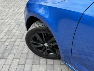 Škoda Octavia Skoda Octavia Combi 1.0 TSI Sport Navigatiesysteem | Trekhaak | Apple CarPlay | Climate control | Cruise control | Getint glas | Parkeersensoren achter - afbeelding nr 50