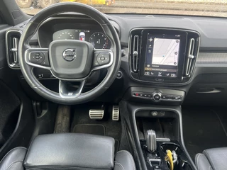 Volvo XC40 Navigatie Trekhaak Panoramadak Leder Elek stoelen Standkachel 360 Camera Intellisafe Carplay NL Auto Vol - afbeelding nr 11