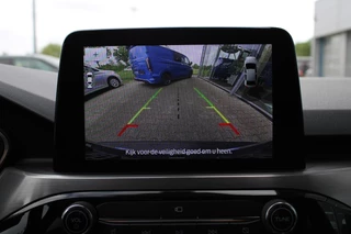 Ford Kuga Ford Kuga 2.5 PHEV Titanium | Dealeronderhouden | Adaptive cruise control | Winter Pack | Dodehoeksensoren | Camera - afbeelding nr 36