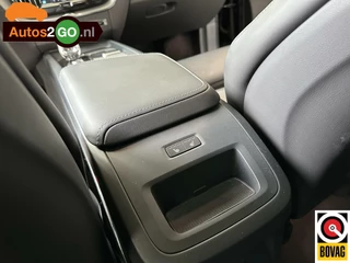 Volvo XC60 Volvo XC60 2.0 T8 Plug-in hybrid AWD Ultra Black Edition - afbeelding nr 18