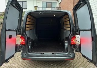 Volkswagen Transporter Volkswagen Transporter 2.0 TDI L1H1 Highline Apple Carplay Navi PDC - afbeelding nr 18