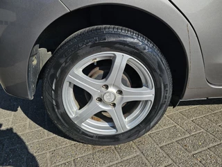 Toyota Yaris Zondag OPEN! - afbeelding nr 12