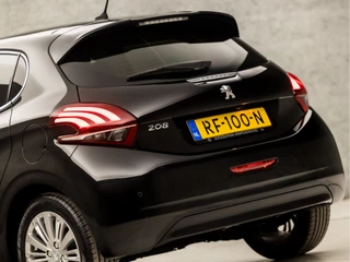 Peugeot 208 Peugeot 208 1.2 PureTech Sport (APPLE CARPLAY, NAVIGATIE, CLIMATE, GETINT GLAS, SPORTSTOELEN, CRUISE, PARKEERSENSOREN, NIEUWE APK, NIEUWSTAAT) - afbeelding nr 11