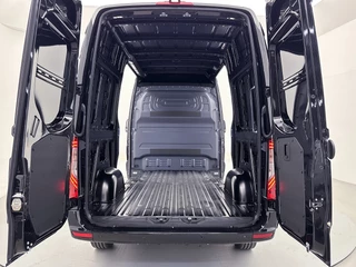 Mercedes-Benz Sprinter Mercedes-Benz Sprinter 319 1.9 CDI L2H2 RWD 24 Maanden Certified Garantie 3500KG Trekgewicht LED Navigatie 2x Schuifdeur Apple Carplay/Android Auto Achteruitrijcamera - afbeelding nr 17