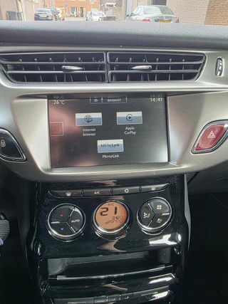 Citroën C3 Citroen C3 1.2 PureTech AUT 47DKM Feel Airco|CARPLAY|PDC|TREKH - afbeelding nr 17