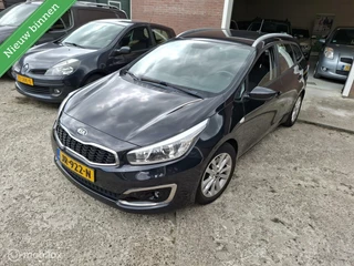 Kia cee'd - 45239484-0