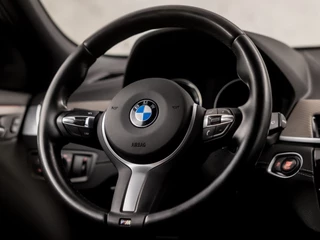BMW X2 Automaat (NAVIGATIE, M PAKKET, CLIMATE, STOELVERWARMING, LEDEREN SPORTSTOELEN, CAMERA, GETINT GLAS, SFEERVERLICHTING, NIEUWSTAAT) - afbeelding nr 19