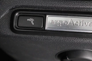Volkswagen Tiguan Volkswagen Tiguan 1.5 TSI Life | Stoelverwarming | Trekhaak | LED Plus | Camera | Massage | Navigatie | Adaptive cruise | Ergo Active | Navigatie | Keyless - afbeelding nr 6