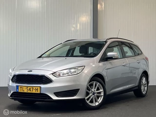 Ford Focus - 178404209-0