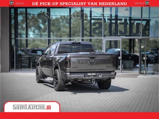 Dodge Ram 1500 Dodge Ram 1500 Laramie Night 5,7 V8 402PK | Krachtige Hemi | Zeer Rijk Uitgevoerd | Comfortabele Dubbele Cabine met Royale 5 Zitplaatsen | BPM vrij | Nu Leverbaar uit Voorraad | Voorraad Nr 2371 - 2297 - afbeelding nr 18