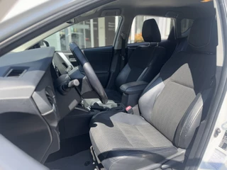 Toyota Auris Navigatie, Parkeersensoren, Stoelverwarming ,  All-in Rijklaarprijs - afbeelding nr 6