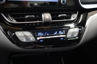 Toyota C-HR Toyota C-HR 2.0 Hybrid Bi-Tone - afbeelding nr 32