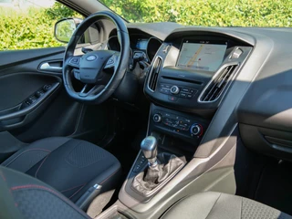 Ford Focus | APPLE CARPLAY | CRUISE CONTROL | - afbeelding nr 3
