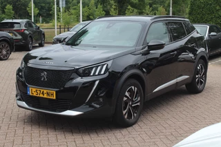 Peugeot e-2008 Peugeot e-2008 EV Allure 50 kWh / Camera / Half leder / Virtual Cockpit / 17'' / LED Koplampen / Keyless / Navigatie / Stoelverwarming / Cruise Control - afbeelding nr 6