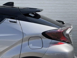 Toyota C-HR Toyota C-HR 1.8 Hybrid Dynamic Adaptive Cruise control Climate control Achteruitrijcamera Parkeersensoren Navigatie - afbeelding nr 18
