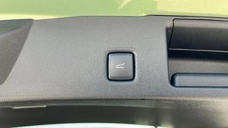 Ford Kuga Ford Kuga 2.5 FHEV ST-Line X 190pk | Driver Assistance Pack | Technology Pack | Panoramadak | Geen stekker nodig | Winterpack | All Weather Banden | 1.600kg Trekgewicht - afbeelding nr 44