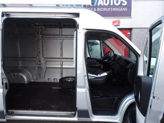 Peugeot Boxer Peugeot Boxer 330 2.0 BlueHDI L2H2 Premium Pack 3 zits airco 67398 km !!!!!!! - afbeelding nr 20