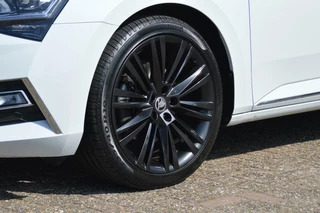Škoda Superb Skoda Superb Combi 1.4 TSI 218 pk  iV Laurin & Klement PHEV trekhaak - afbeelding nr 32