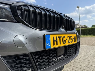 BMW 3 Serie BMW 3 Serie Touring 330e xDrive M-Sport | Pilot assist | Pano | H&K | Laser | Leer | - afbeelding nr 29