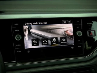 Volkswagen Polo Volkswagen Polo 1.0 TSI R-LINE VIRTUAL|CLIMA|CARPLAY|LED|XENON - afbeelding nr 31