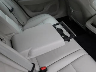 Volvo V60 Volvo V60 B3 AUT(7) ESSENTIAL EDITION GOOGLE MAPS LEDER 18INCH ACC BLIS ST - afbeelding nr 29
