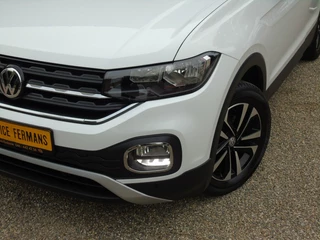 Volkswagen T-Cross Volkswagen T-Cross 1.0 TSI United Edition - 2020 - 32DKM - Navigatie - PDC - Cruise - afbeelding nr 8