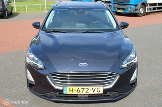 Ford Focus Ford Focus Wagon 1.0 EcoBoost Titanium Business 125 PK, Stuur/stoel verwarming, Pdc voor + achter, Full led, Keyless entry, Donkerglas, App connect, Cruise, Navi, Clima, 17 inch Lmv. - afbeelding nr 15