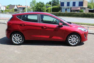 Ford Fiesta Ford Fiesta 1.0 EcoBoost Titanium , 100pk Climate control , Camera , Voorruit verwarming , Cruise control B en O audio , Park Asist , - afbeelding nr 43