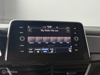 Volkswagen T-Roc Volkswagen T-Roc 1.5 TSI R-LINE DSG | CARPLAY | AD. CRUISE - afbeelding nr 61