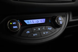 Toyota Yaris Automaat, 5 Deurs, Camera, Airco - afbeelding nr 10
