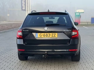 Škoda Octavia Skoda Octavia Combi 1.0TSi Greentech 85kW Sport Business |Trekhaak|Navigatie - afbeelding nr 9