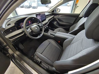 Škoda Superb Škoda Superb 1.5 TSI DSG SELECTION TREKHAAK/CAMERA/HUD/NAVI/ACC/STOELVERW - afbeelding nr 11