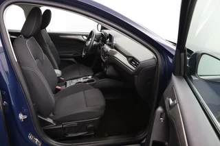 Ford Focus Ford Focus Wagon 1.0 EcoBoost Titanium Business | Stoelverwarming | Sensoren | - afbeelding nr 18