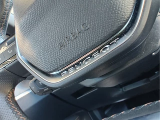Peugeot 3008 Massagestoelen | Stoelverwarming | 19