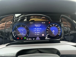 Volkswagen Golf Volkswagen Golf 2.0 TDI DSG Active PANO KEYLESS LED - afbeelding nr 7