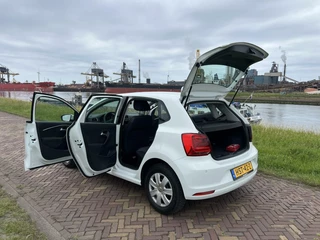 Volkswagen Polo Volkswagen Polo 1.0 Bluemotion 2015 Airco|PDC V+A|NW APK - afbeelding nr 15