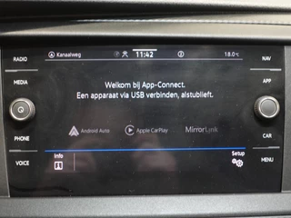 Volkswagen Transporter Volkswagen Transporter Executive+ L2H1 Navigatie Apple Carplay Trekhaak Cruise control 2-Zits Euro6 - afbeelding nr 24