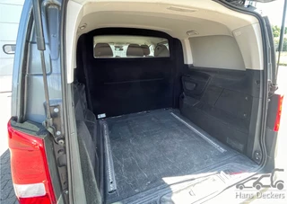 Mercedes-Benz Vito Mercedes-Benz Vito L2 DC Automaat 114 3050GVW Airco Trekhaak 5 Zitplaatsen Dubbel Cabine - afbeelding nr 8