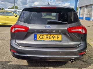 Ford Focus Ford Focus Wagon 1.0 EcoBoost Trend Edition Business | Wegklapbare Trekhaak | Stuur,stoel en voorruitverwarming | Camera achter | Cruisecontrol | Navigatie | - afbeelding nr 4