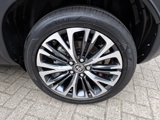 Toyota Yaris Cross Toyota Yaris Cross 1.5 Hybrid Executive Bi-Tone - afbeelding nr 4