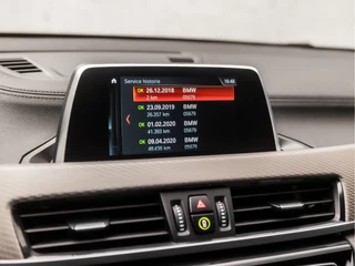 BMW X2 Automaat (NAVIGATIE, M PAKKET, CLIMATE, STOELVERWARMING, LEDEREN SPORTSTOELEN, CAMERA, GETINT GLAS, SFEERVERLICHTING, NIEUWSTAAT) - afbeelding nr 27