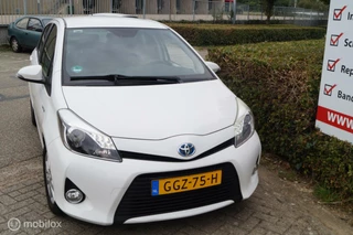 Toyota Yaris Toyota Yaris 1.5 Full Hybrid Aspiration dealeronderhouden. - afbeelding nr 21