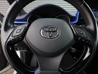 Toyota C-HR Toyota C-HR 1.2 Premium (Vol-Opties!) 1e eigenaar Two-Tone - afbeelding nr 11